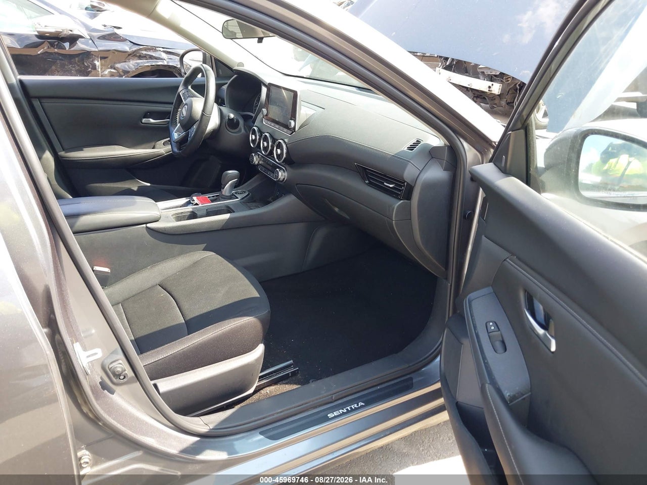2025 NISSAN SENTRA SV · 5/11
