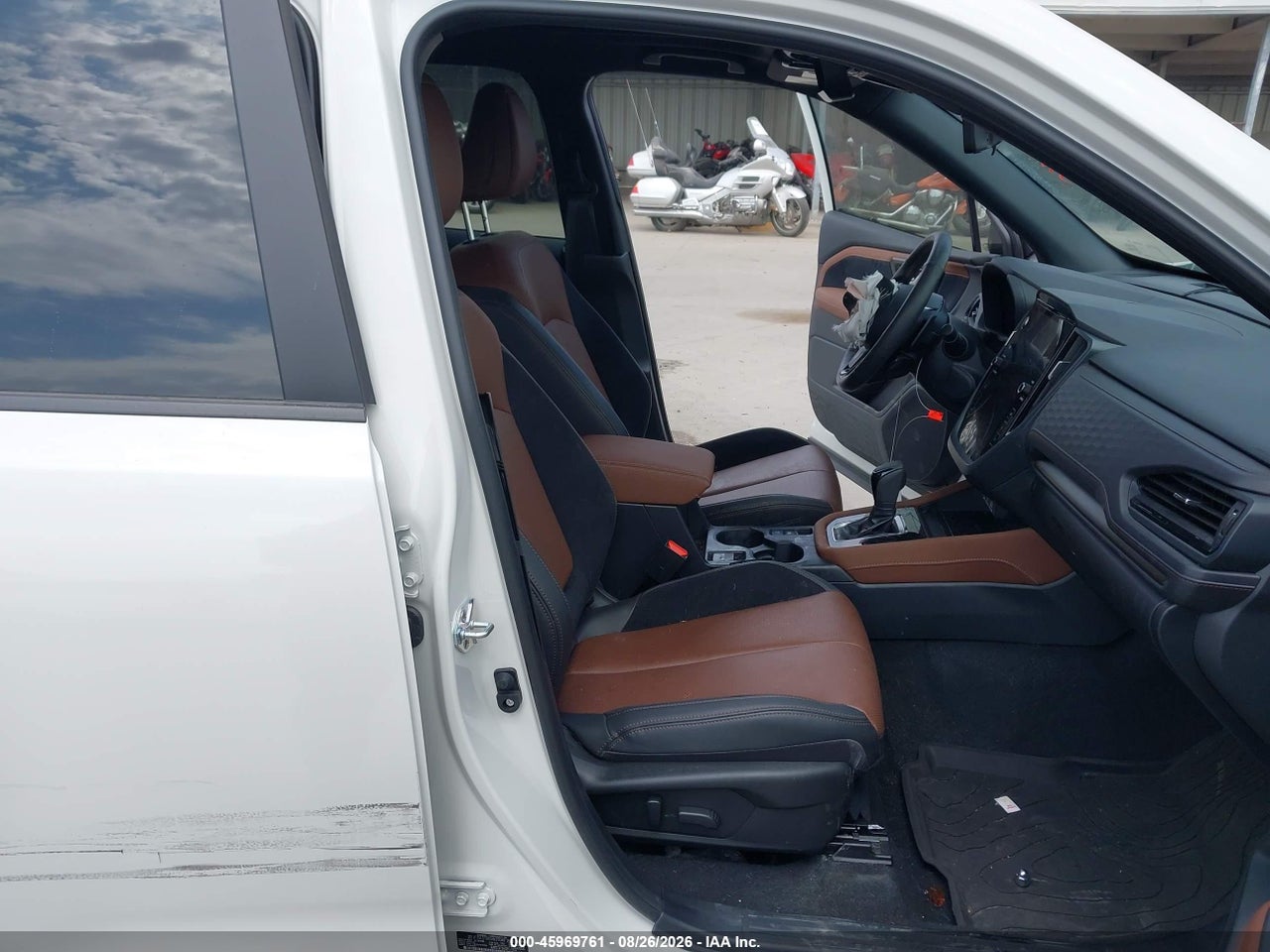 2025 SUBARU FORESTER TOURING HYBRID · 5/11