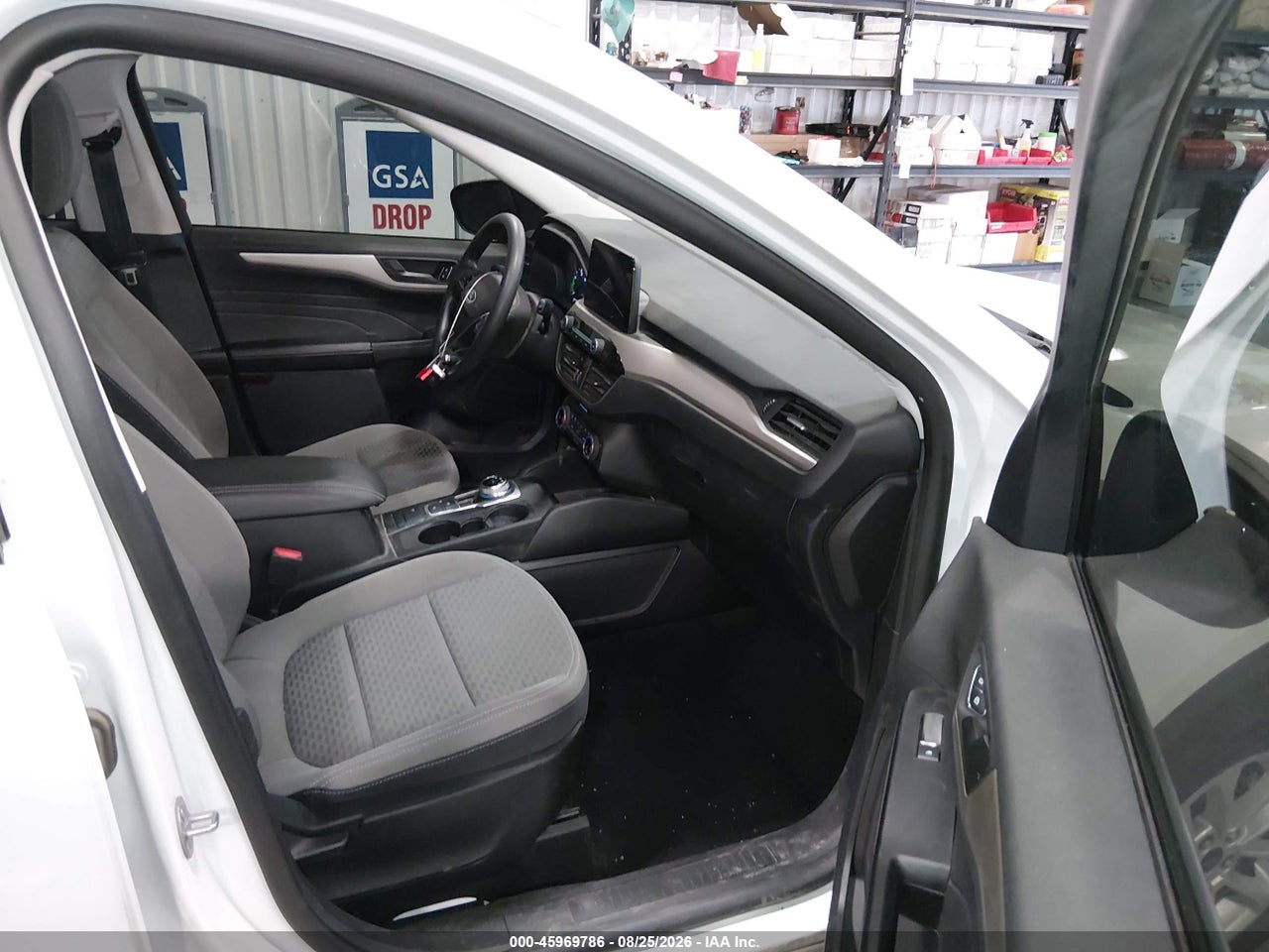 2022 FORD ESCAPE SE HYBRID · 5/11