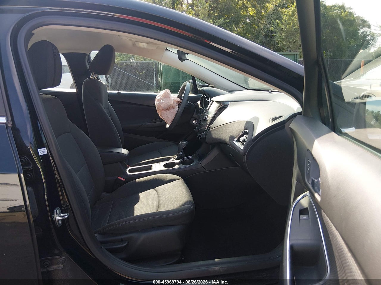 2018 CHEVROLET CRUZE LT AUTO · 5/11