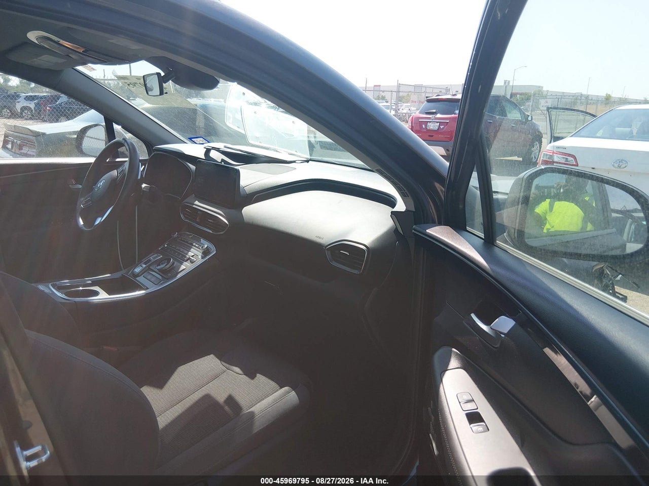 2023 HYUNDAI SANTA FE SEL · 5/10