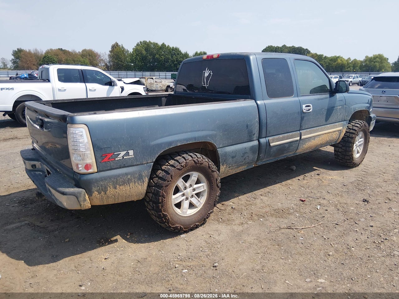2006 CHEVROLET SILVERADO 1500 LT2 · 4/11