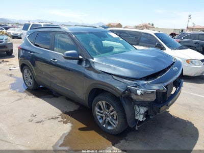 KNDEU2AA1M7****** · 2021 KIA SELTOS S