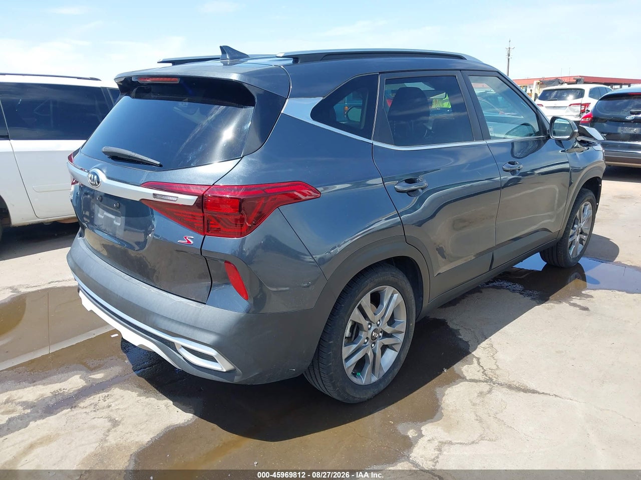 2021 KIA SELTOS S · 4/11