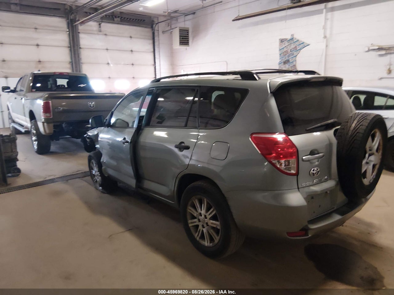 2006 TOYOTA RAV4 BASE V6 · 3/11
