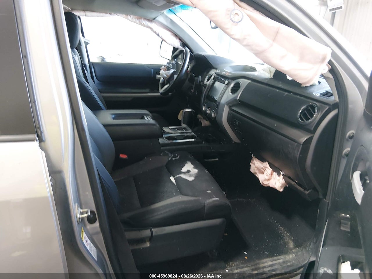 2016 TOYOTA TUNDRA SR5 5.7L V8 · 5/11