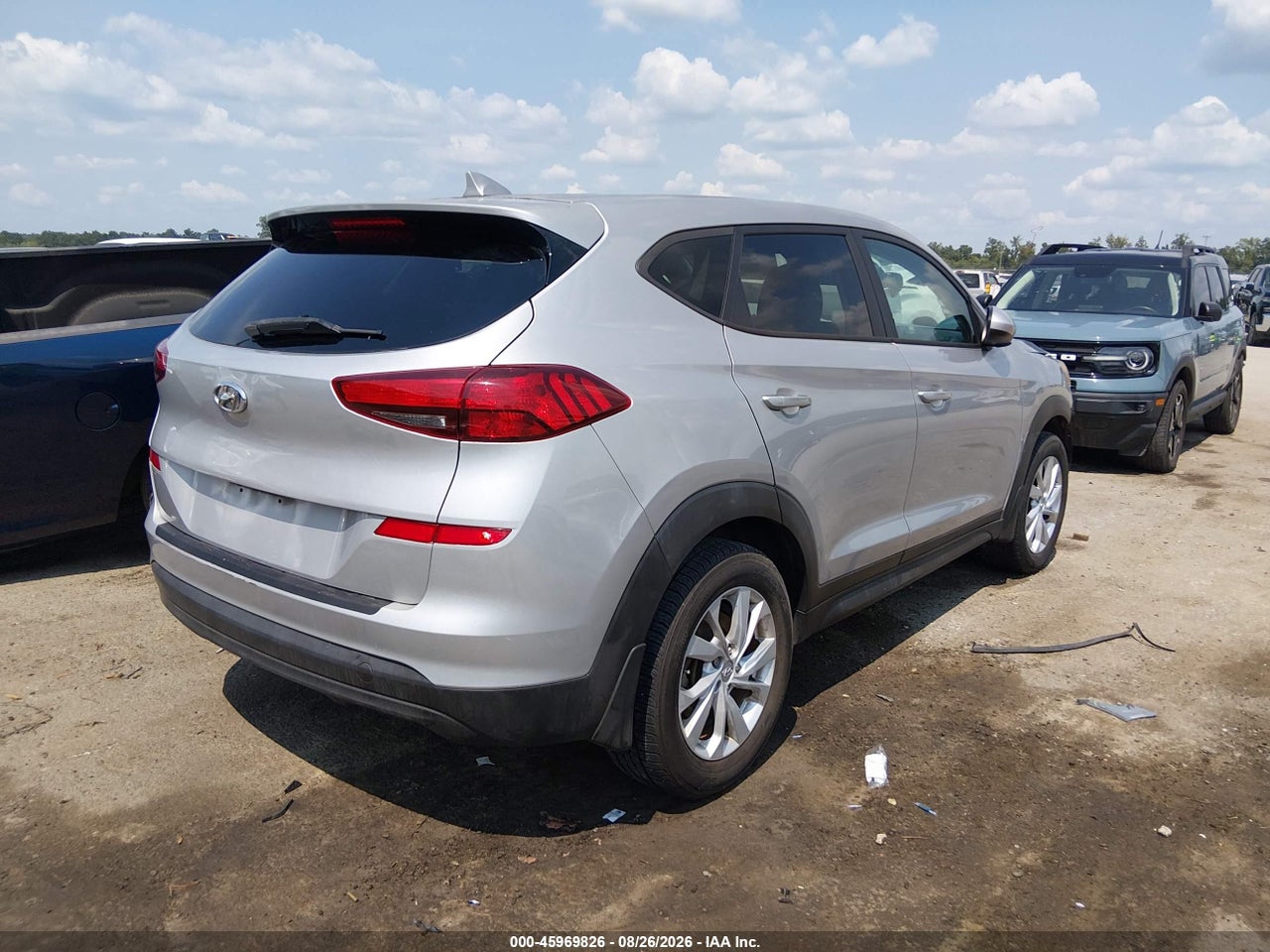 2020 HYUNDAI TUCSON SE · 4/11