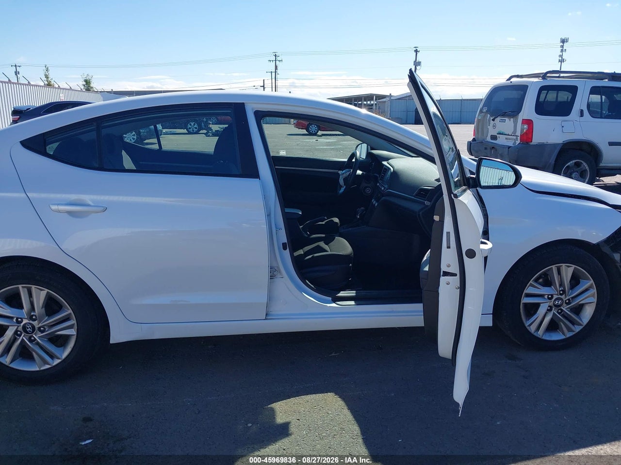 2020 HYUNDAI ELANTRA SEL · 5/11