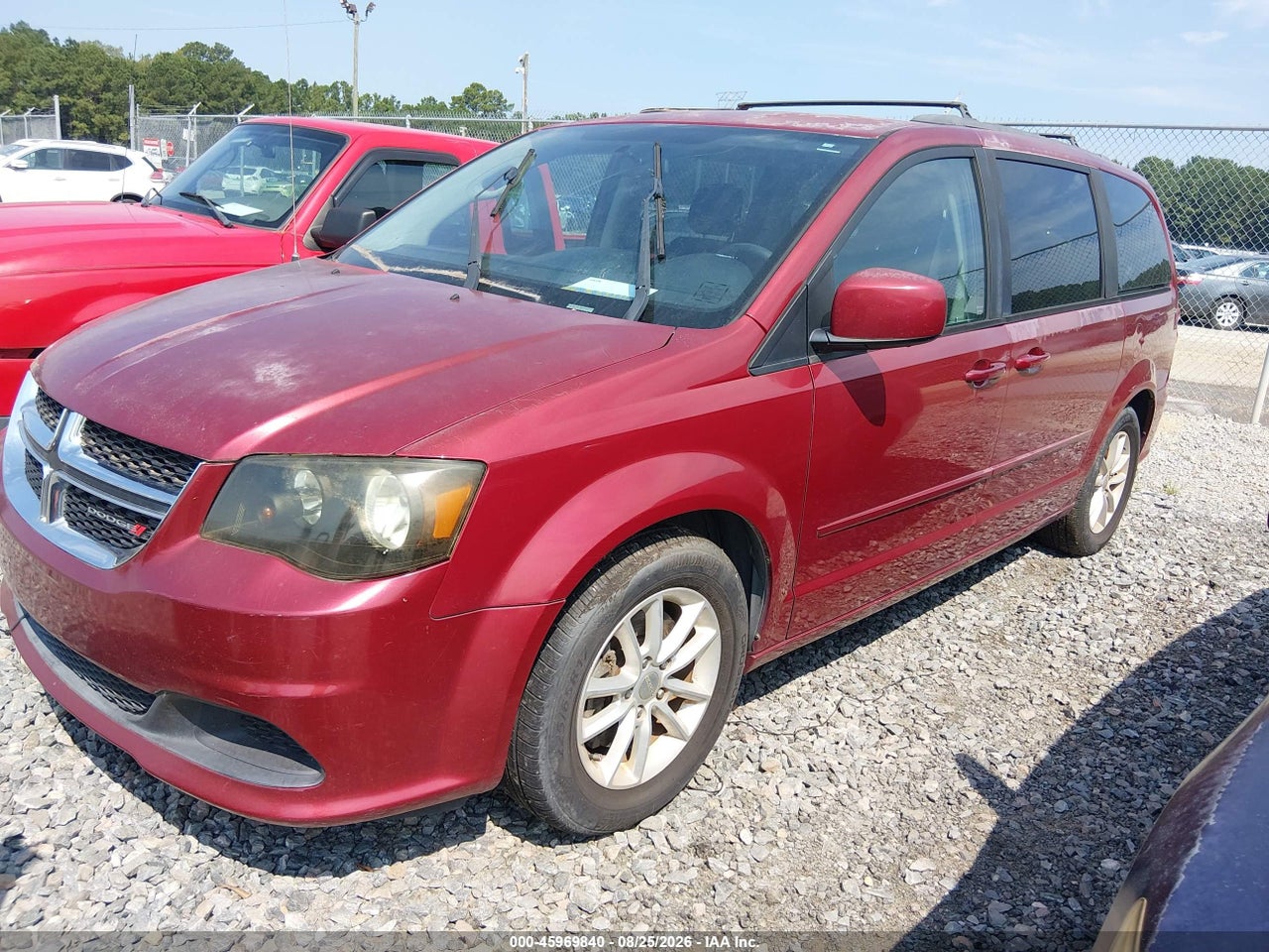 2014 DODGE GRAND CARAVAN SXT · 2/11