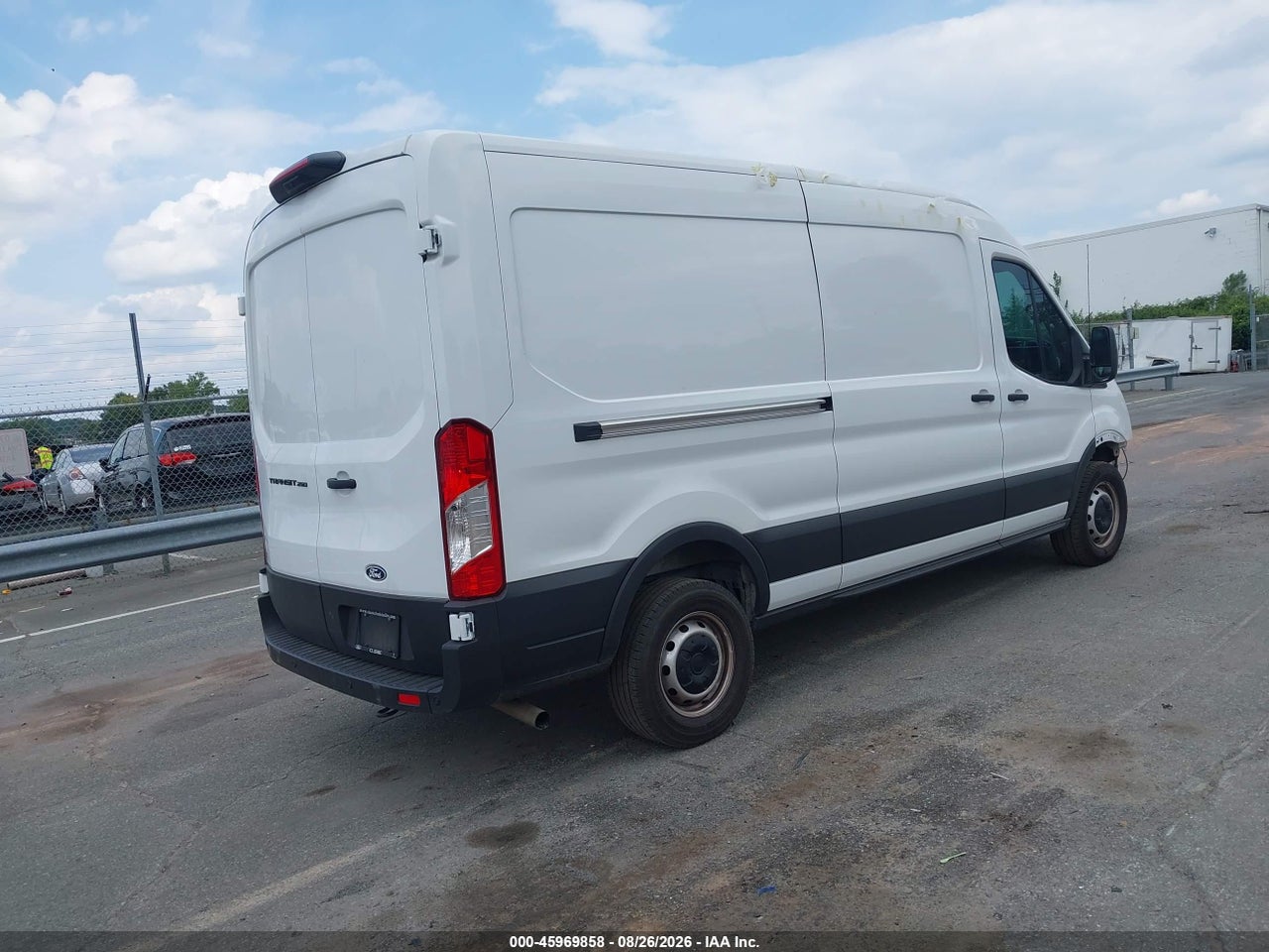 2026 FORD TRANSIT-250 · 4/11