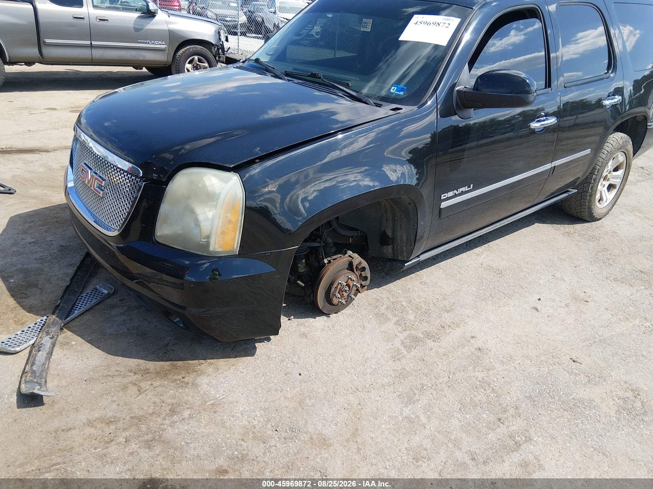 2010 GMC YUKON DENALI · 6/11