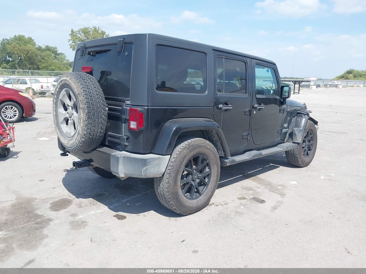 2017 JEEP WRANGLER UNLIMITED SAHARA 4X4 · 4/11