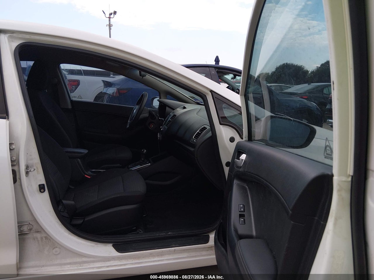 2018 KIA FORTE LX · 5/11
