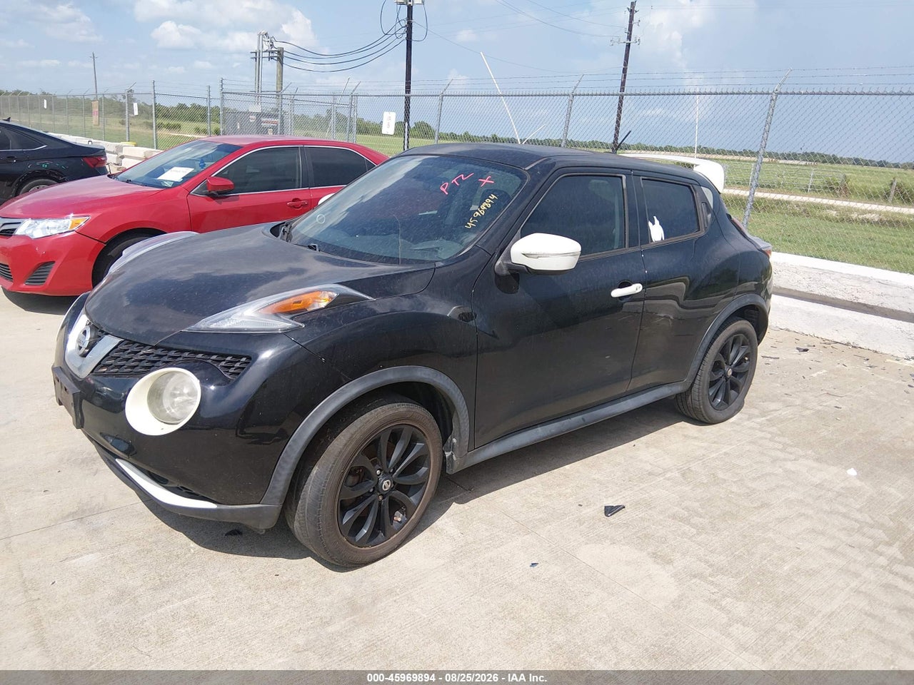 2017 NISSAN JUKE SV · 2/11
