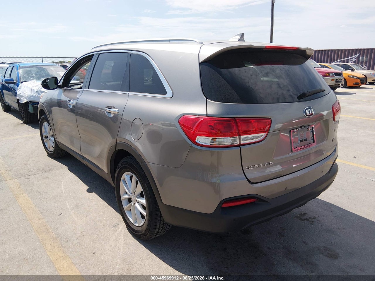 2017 KIA SORENTO 2.4L LX · 3/11