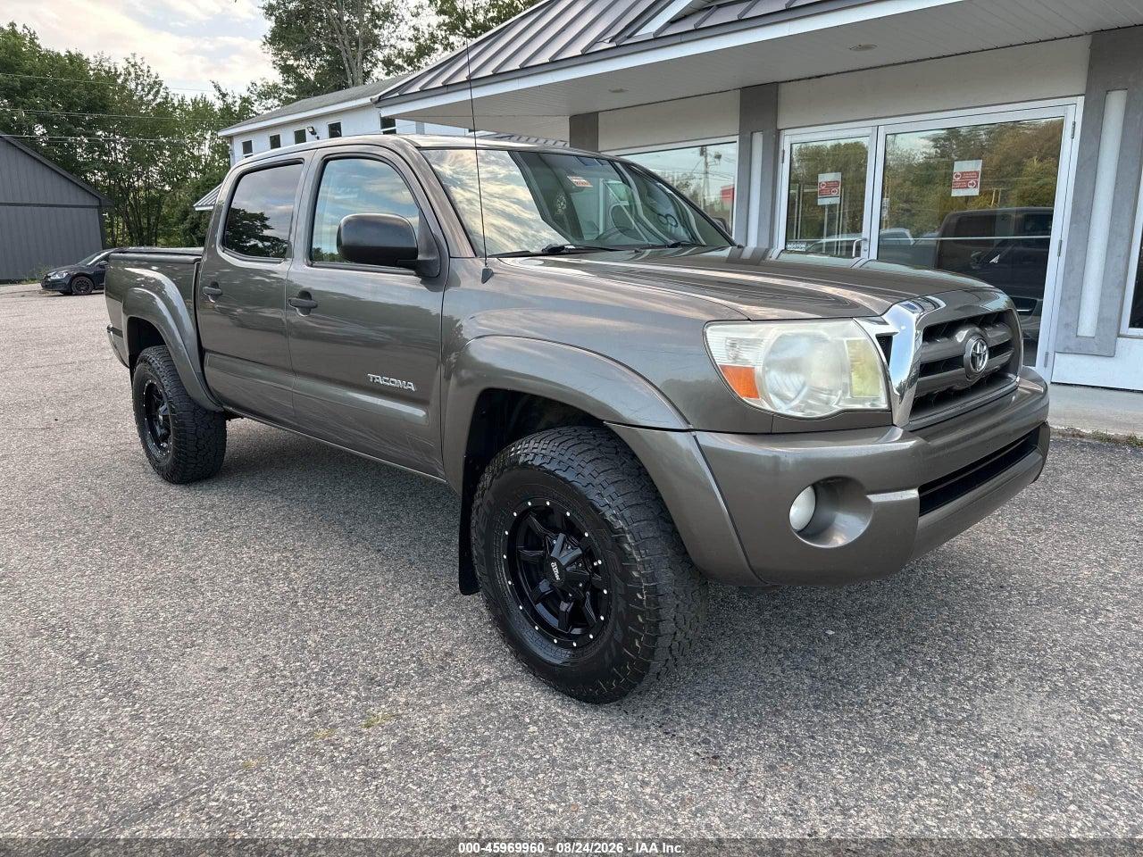 3TMLU42N09M****** · 2009 TOYOTA TACOMA BASE V6