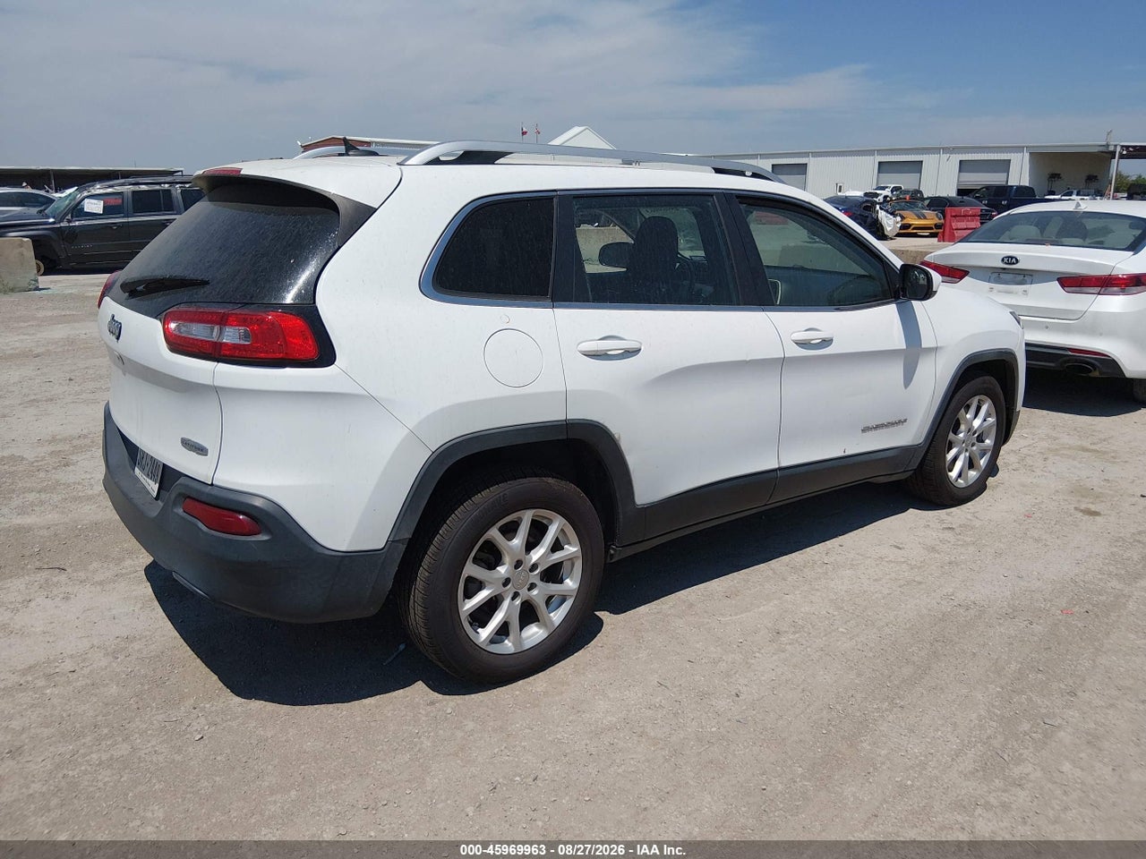 2015 JEEP CHEROKEE LATITUDE · 4/11