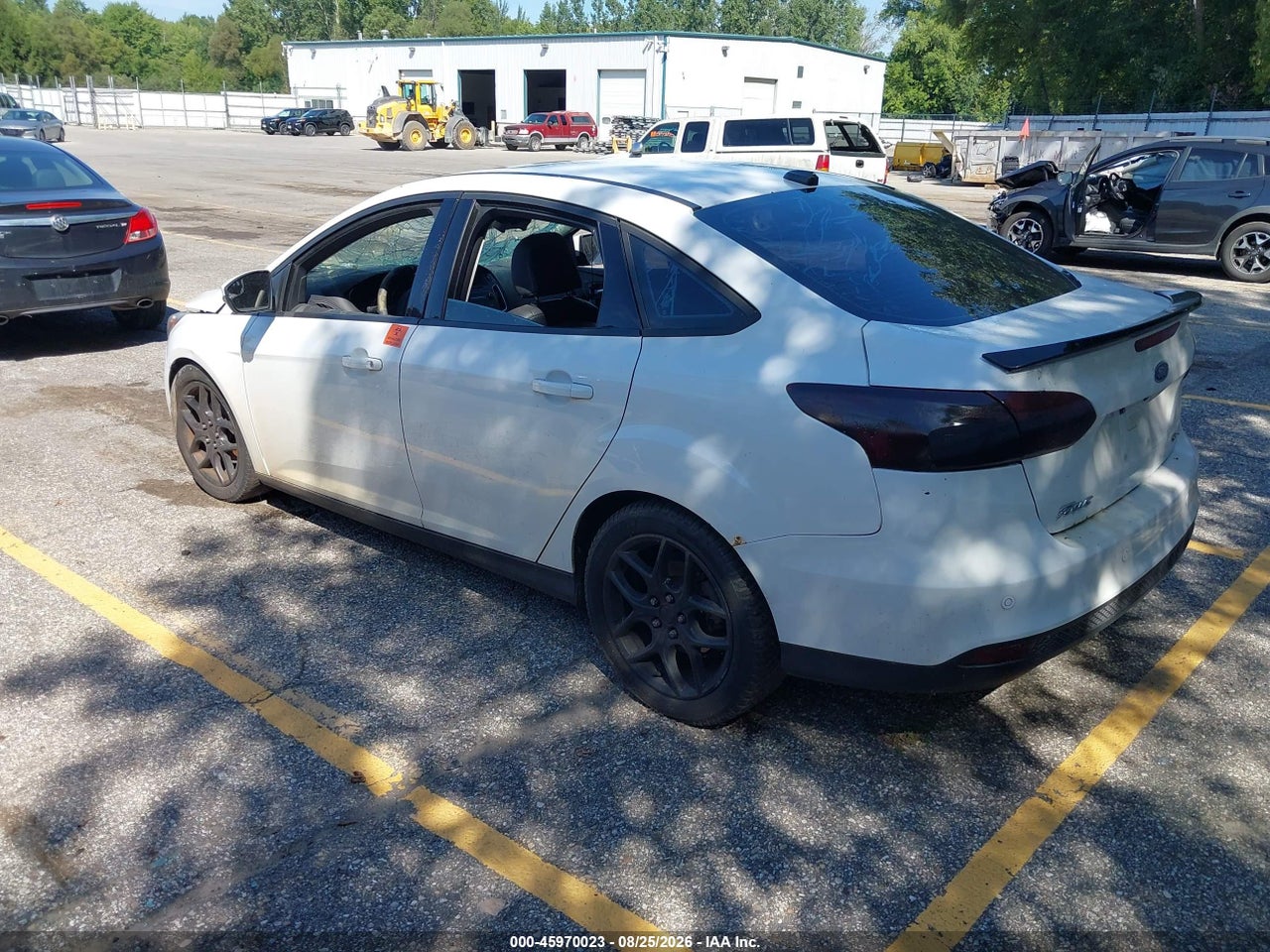 2016 FORD FOCUS SE · 3/11
