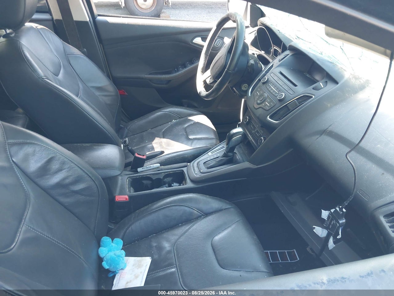 2016 FORD FOCUS SE · 5/11