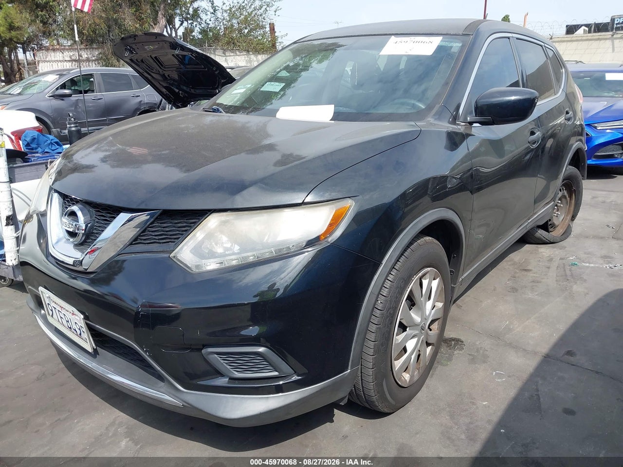 2016 NISSAN ROGUE S · 2/11