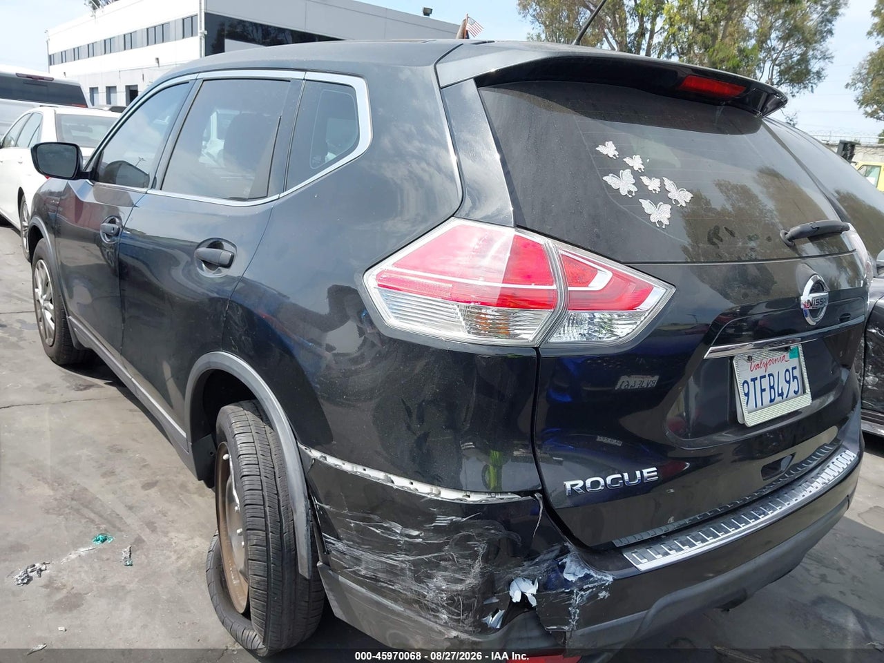 2016 NISSAN ROGUE S · 3/11
