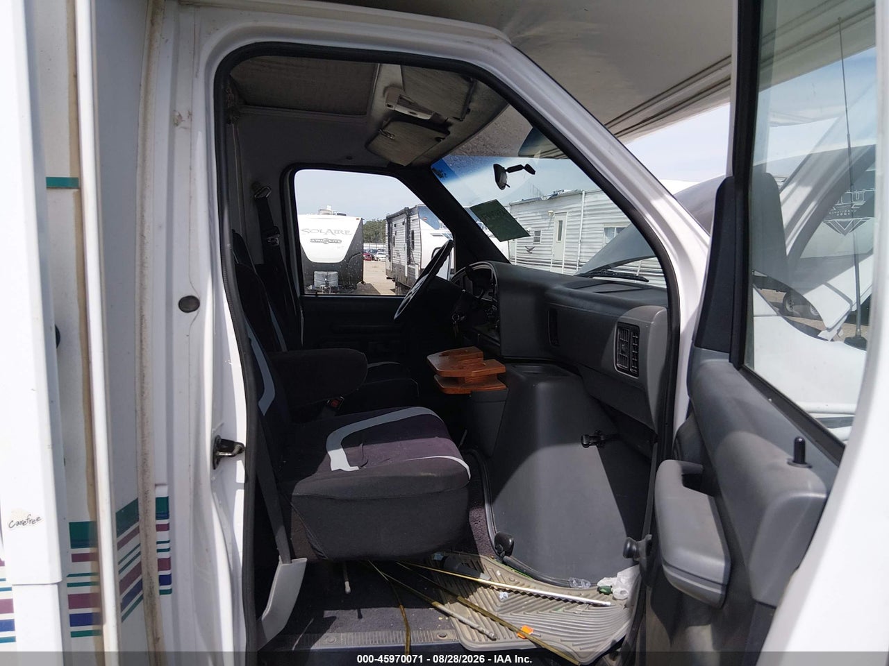 1995 FORD ECONOLINE E350 CUTAWAY VAN · 5/11