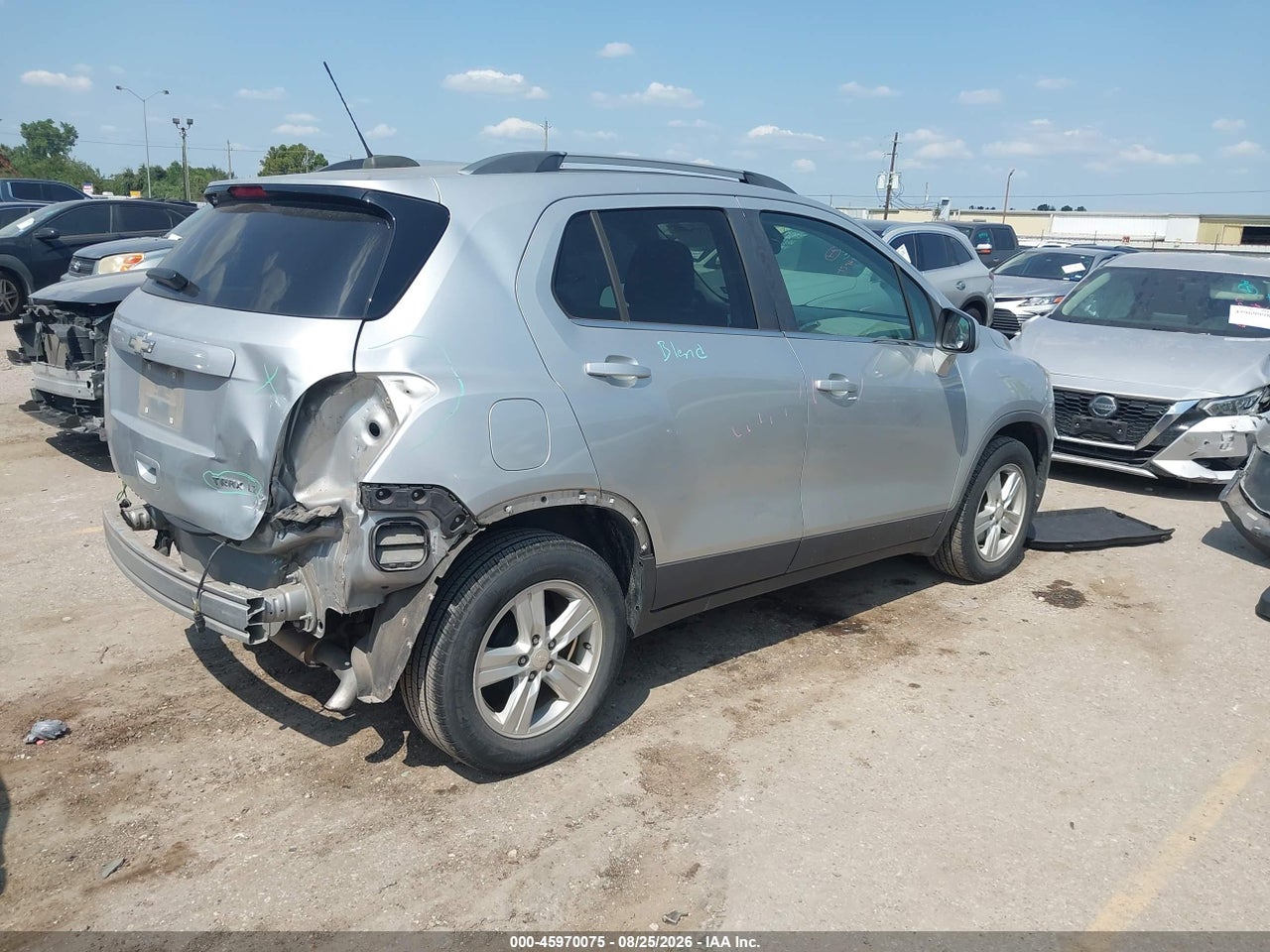 2016 CHEVROLET TRAX LT · 4/11