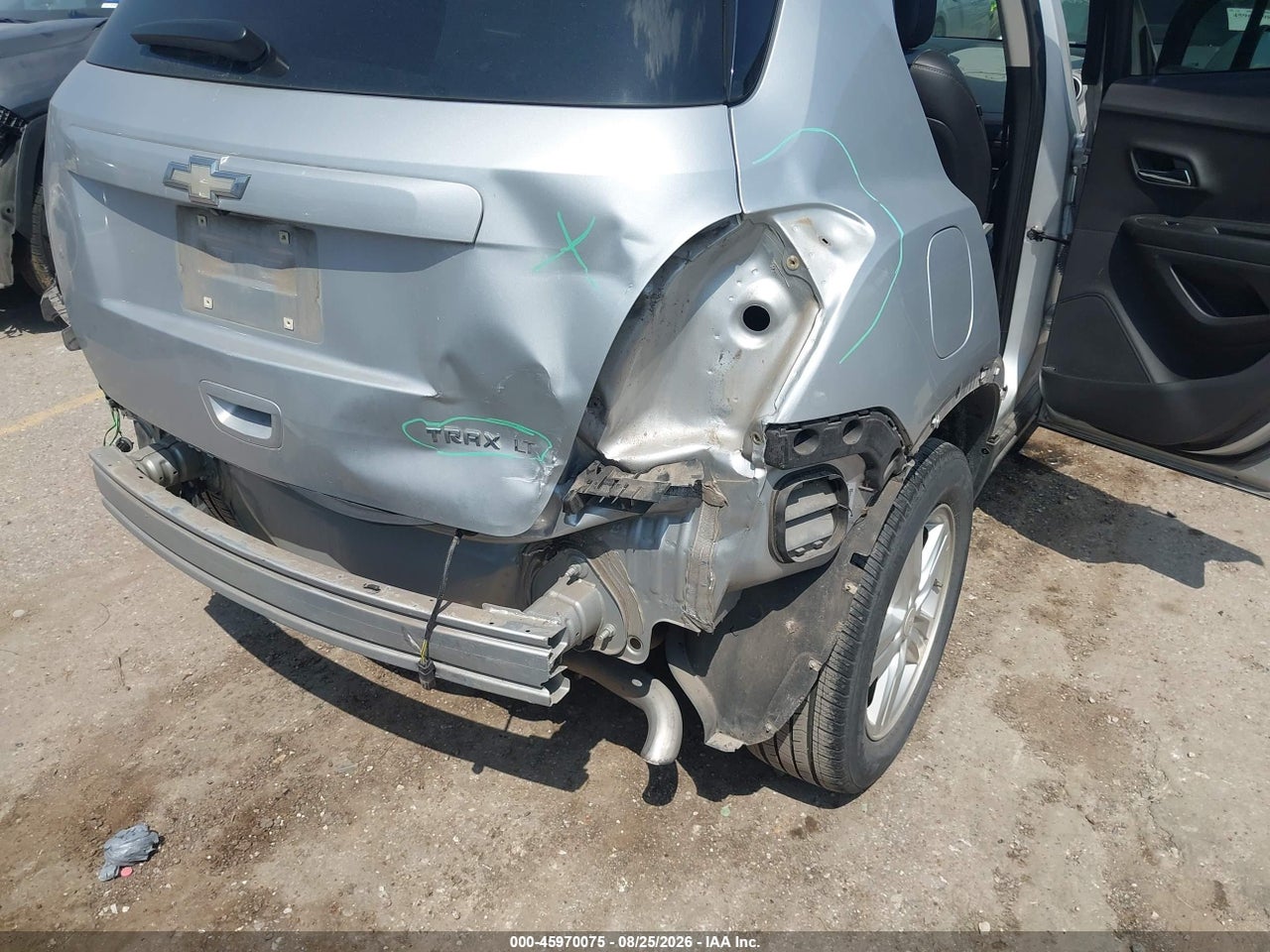 2016 CHEVROLET TRAX LT · 6/11