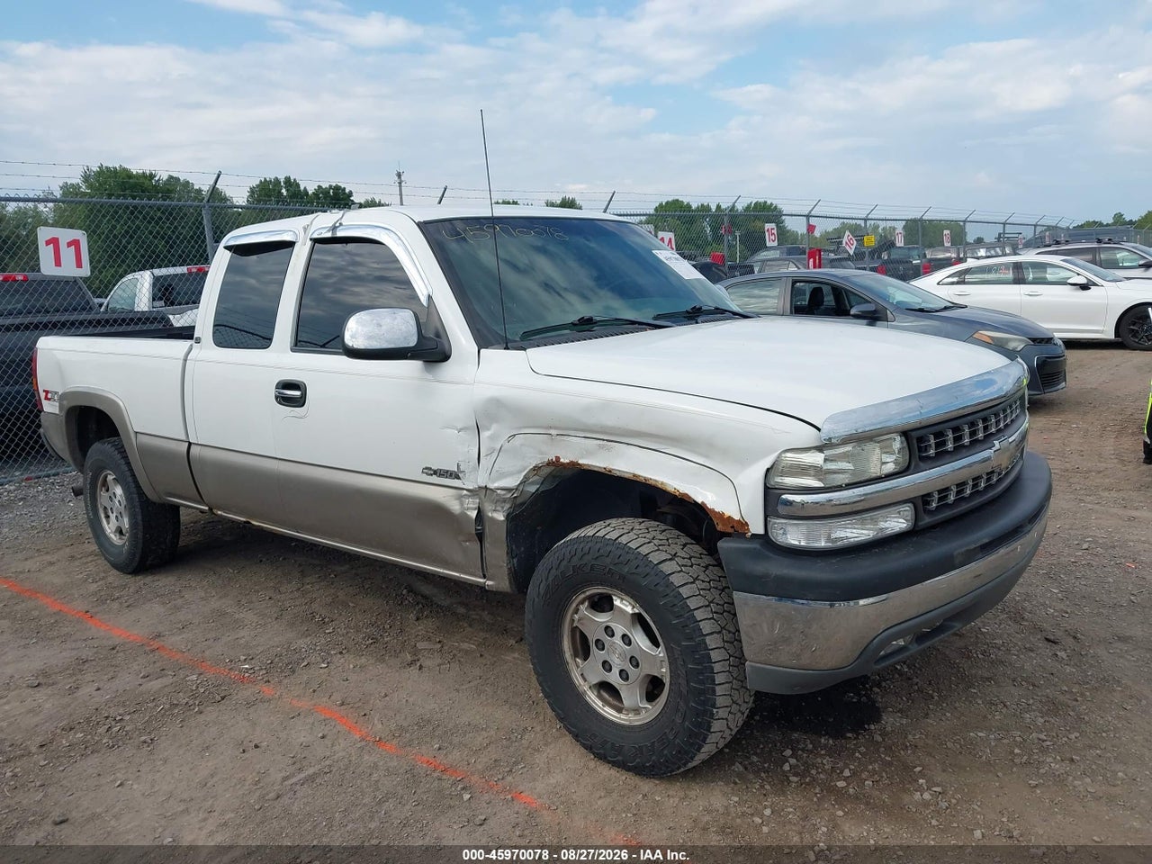 2001 CHEVROLET SILVERADO 1500 LS · 6/11