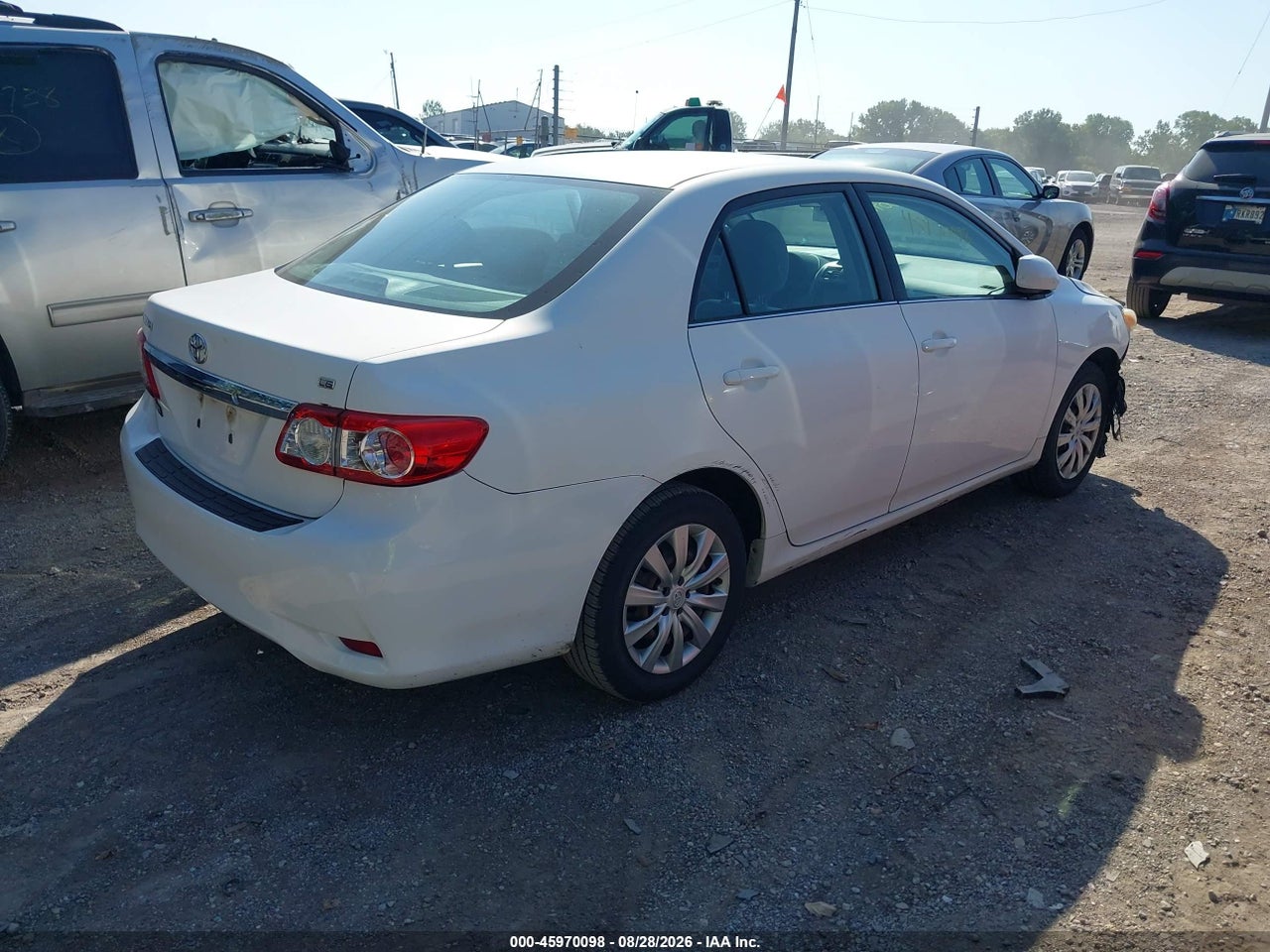 2013 TOYOTA COROLLA LE · 4/11