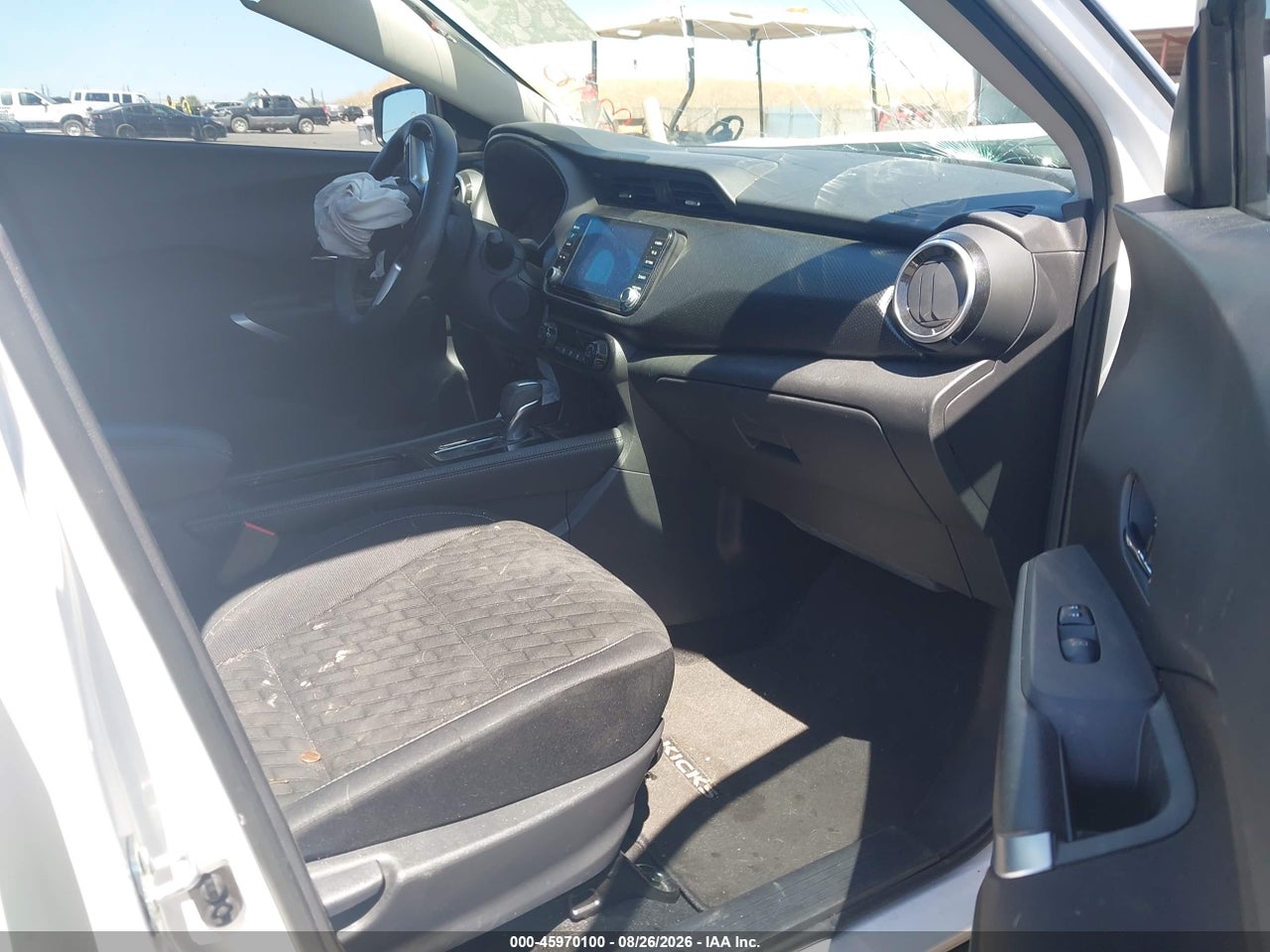 2021 NISSAN KICKS SV XTRONIC CVT · 5/10