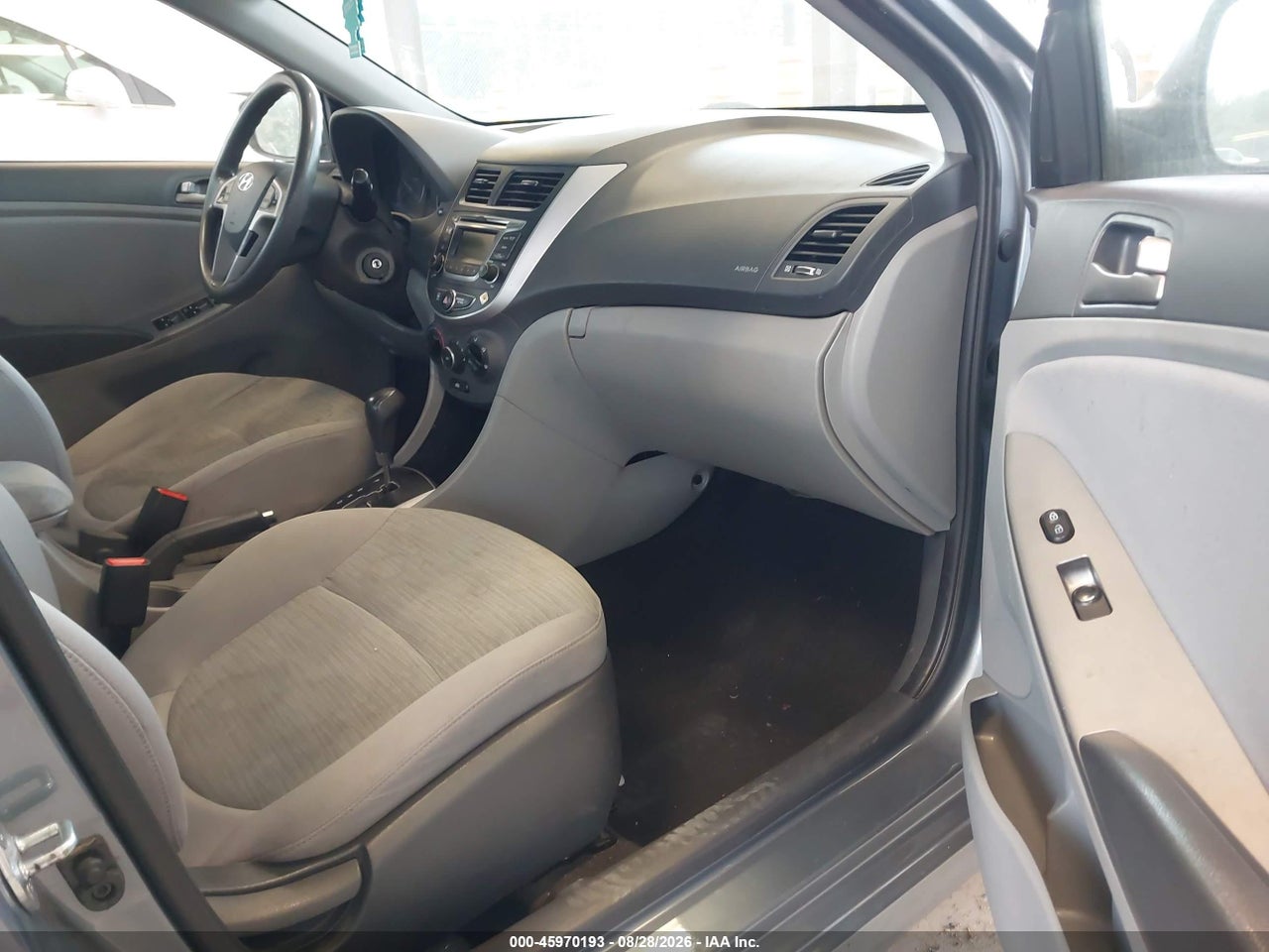 2017 HYUNDAI ACCENT VALUE EDITION · 5/10