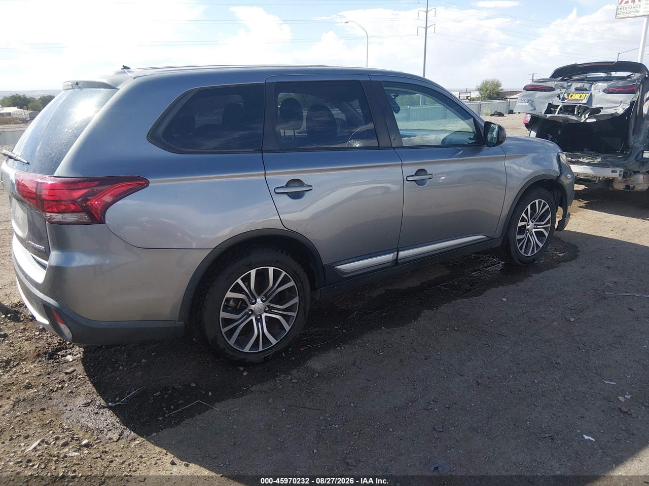 2016 MITSUBISHI OUTLANDER ES · 4/11