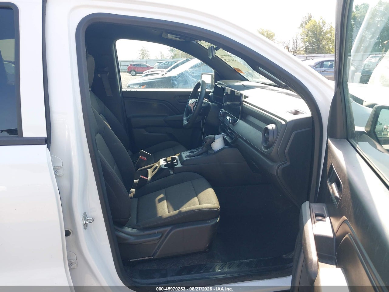 2024 CHEVROLET COLORADO 2WD WT · 5/11