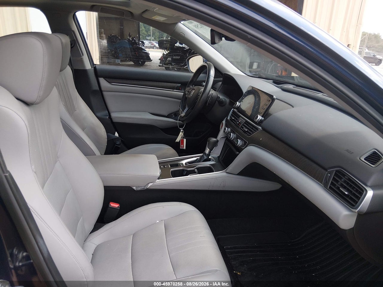 2018 HONDA ACCORD TOURING · 5/11