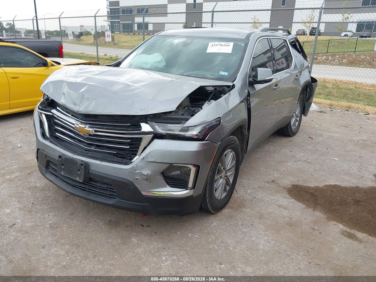 2023 CHEVROLET TRAVERSE FWD LT LEATHER · 2/11