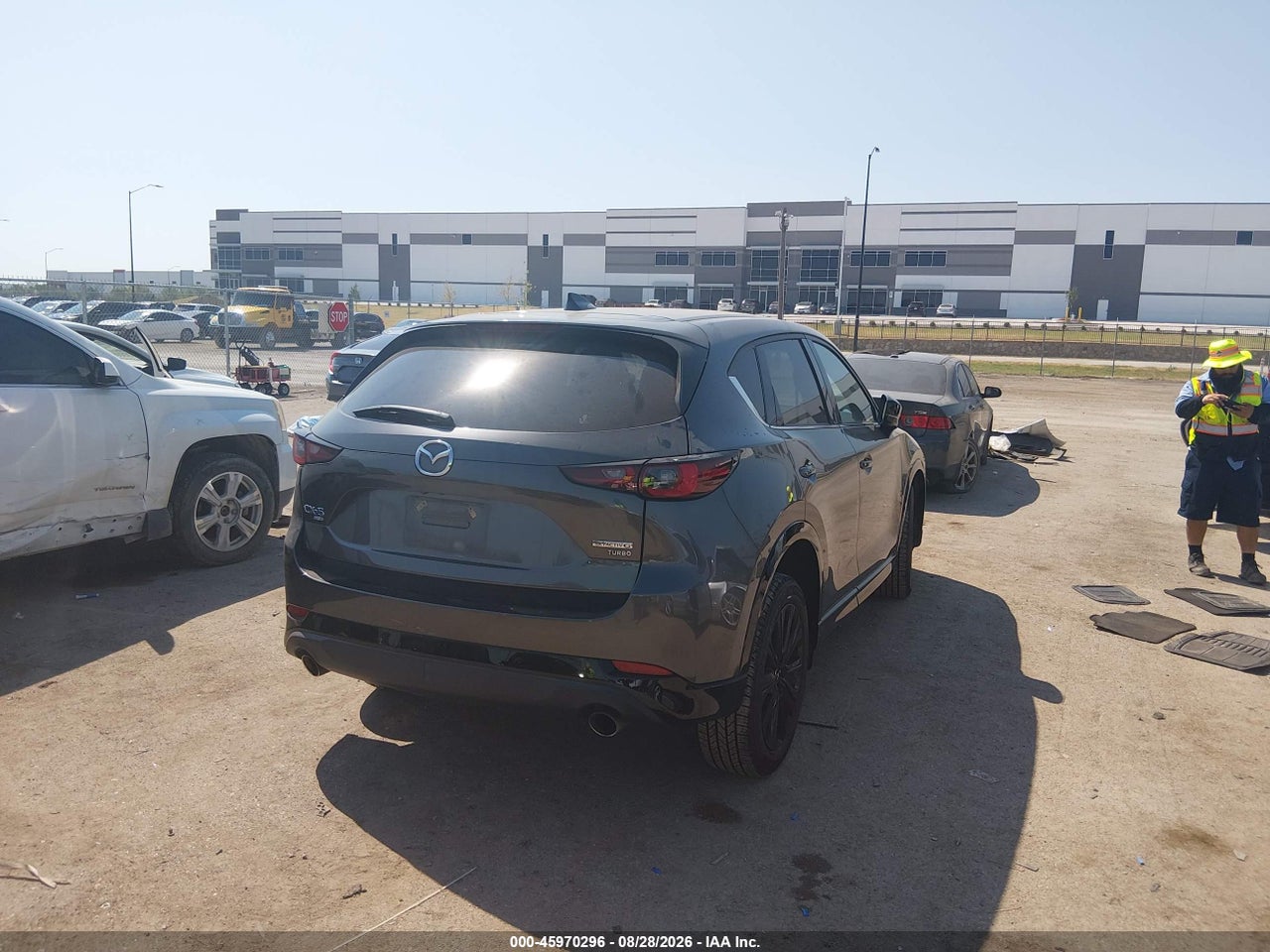 2026 MAZDA CX-5 2.5 S PREMIUM · 4/10