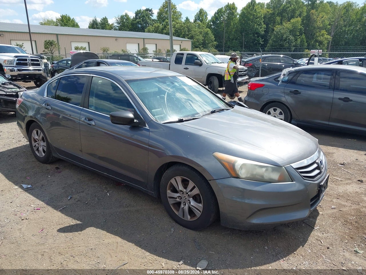1HGCP2F60BA****** · 2011 HONDA ACCORD 2.4 SE