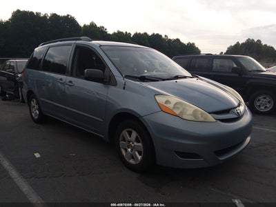 2006 TOYOTA SIENNA LE