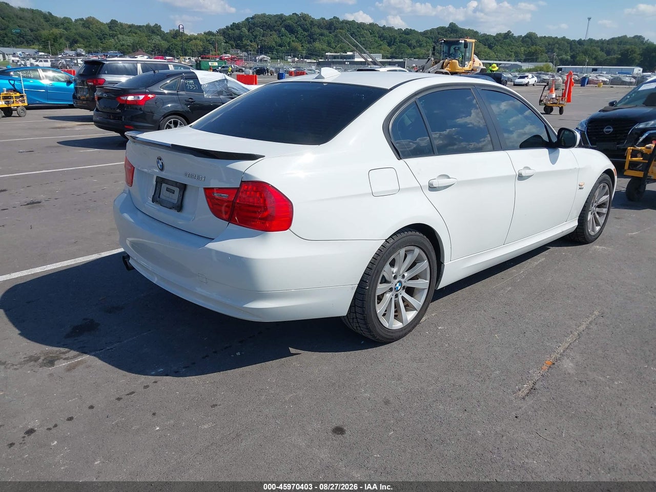 2011 BMW 328I XDRIVE · 4/11