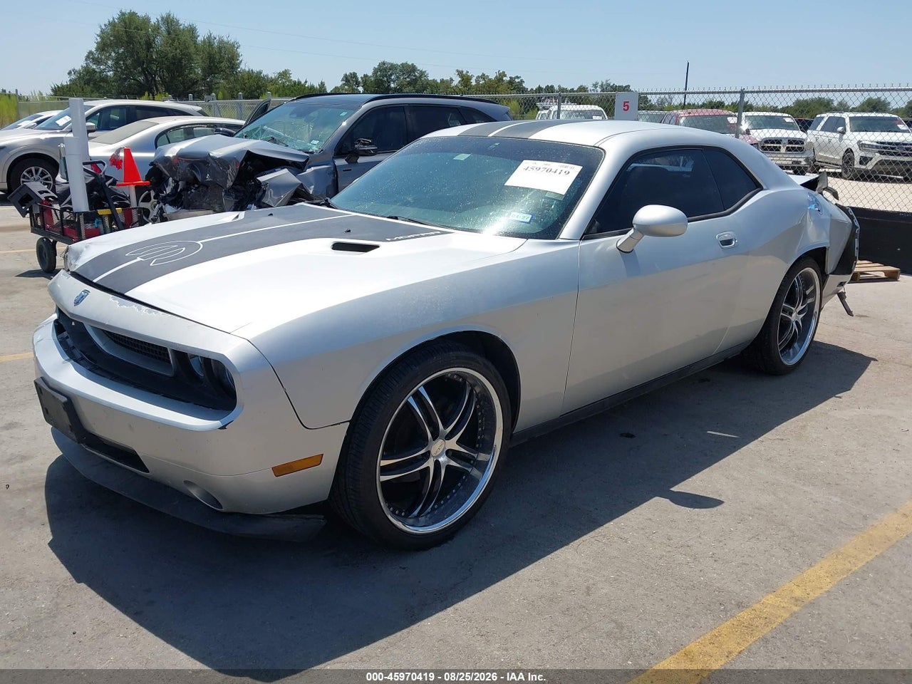 2010 DODGE CHALLENGER SE · 2/11