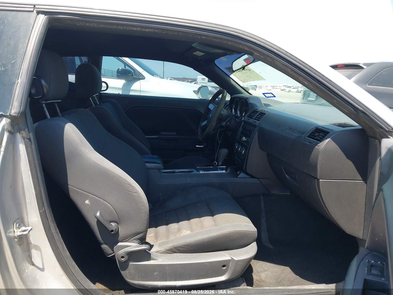 2010 DODGE CHALLENGER SE · 5/11