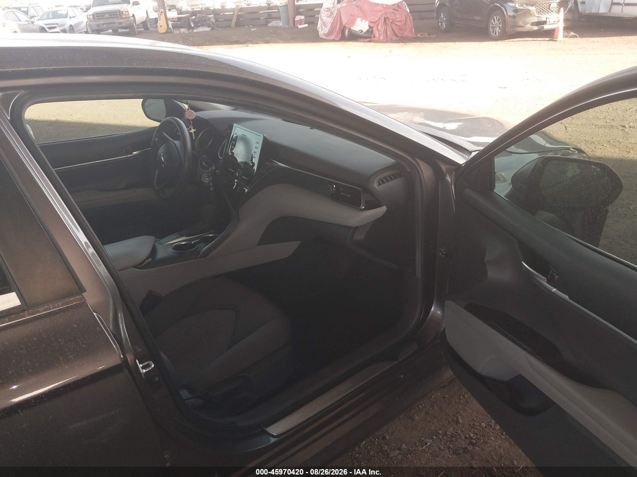 2023 TOYOTA CAMRY LE · 5/11