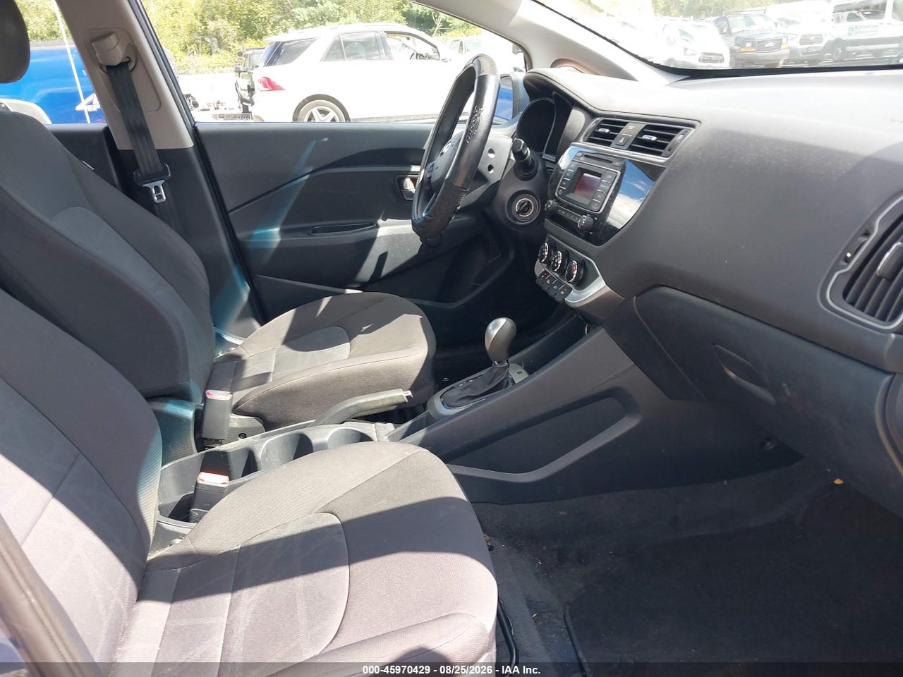 2016 KIA RIO LX · 5/11