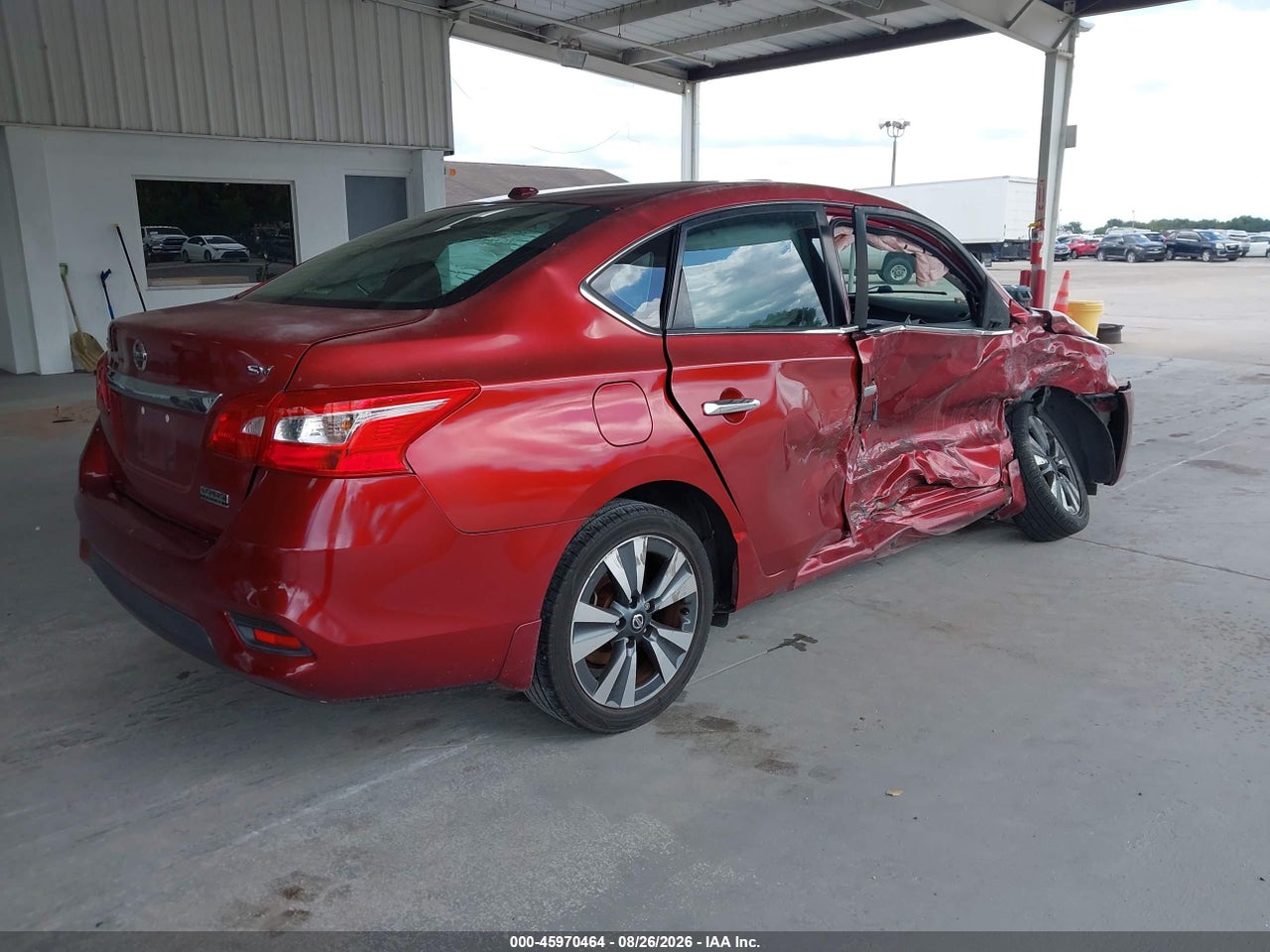 2019 NISSAN SENTRA SV · 4/11