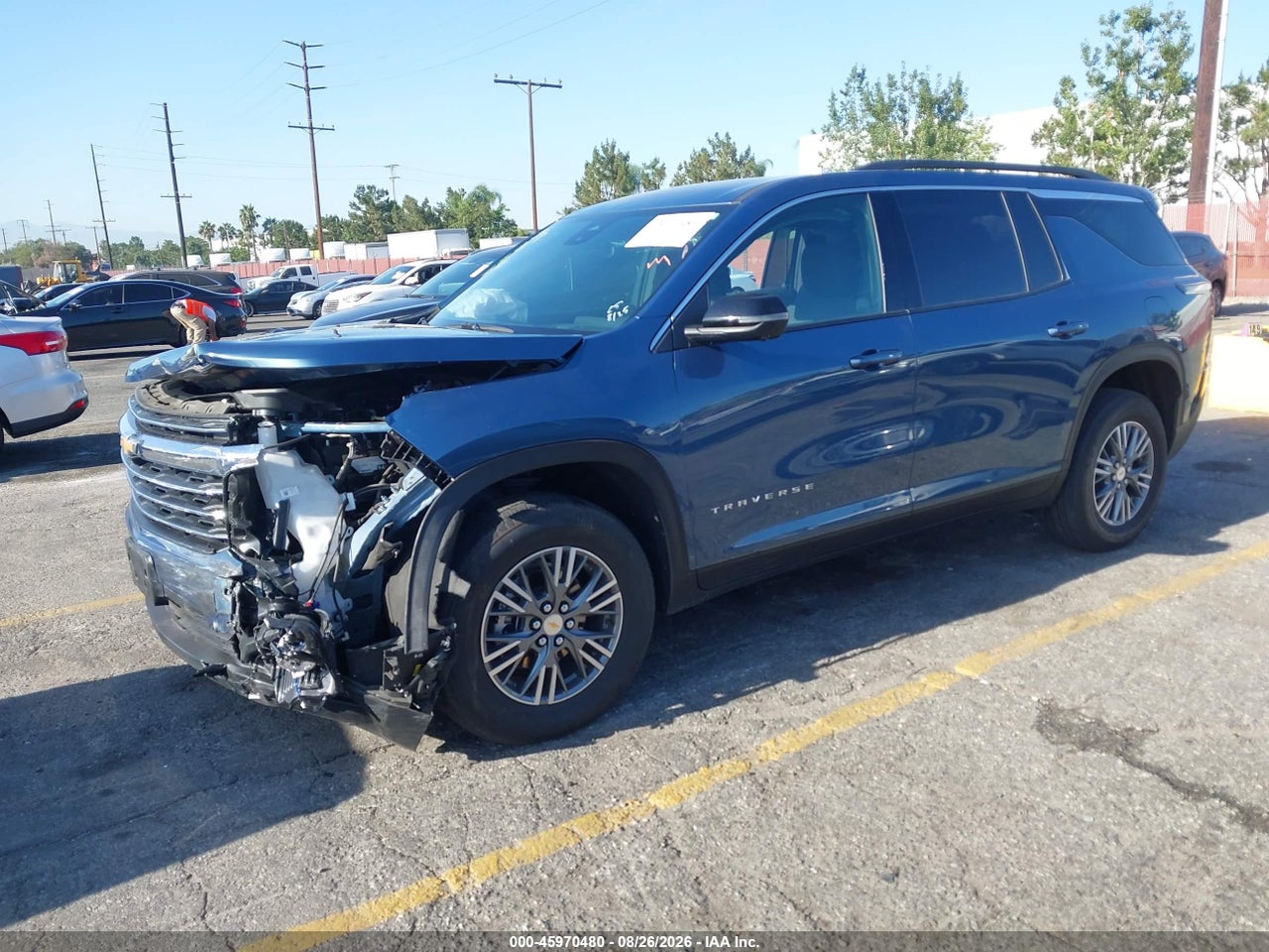2025 CHEVROLET TRAVERSE FWD LT · 2/11