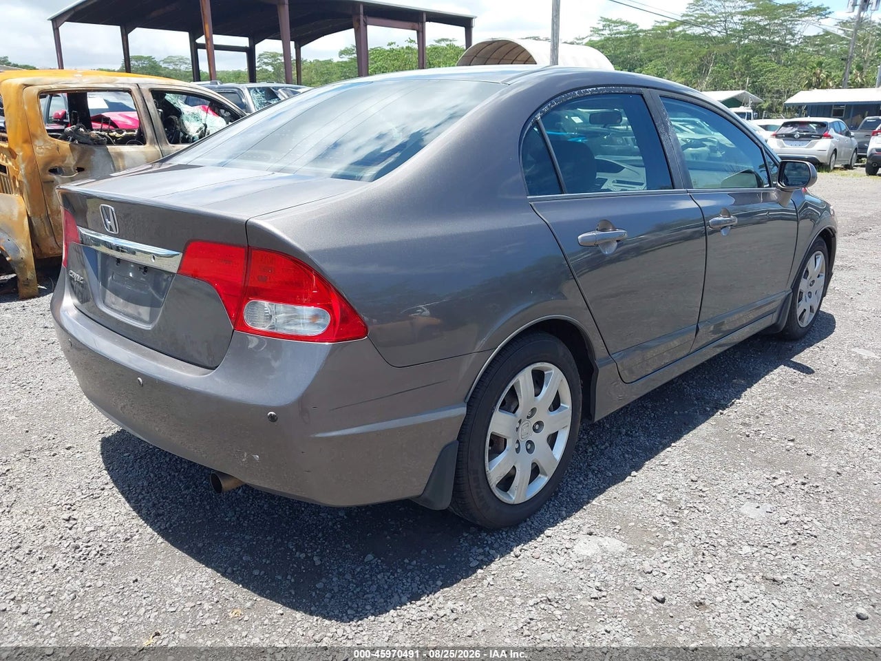 2010 HONDA CIVIC LX · 4/10