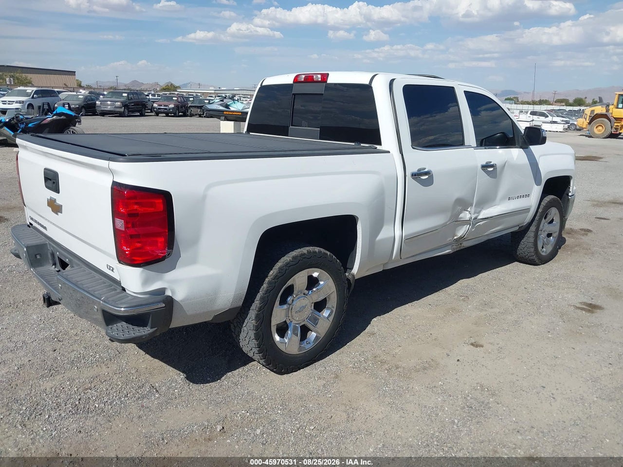 2015 CHEVROLET SILVERADO 1500 LTZ · 4/11