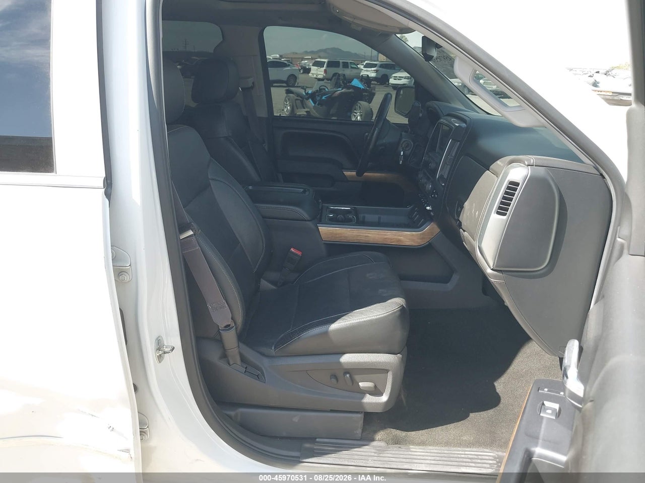 2015 CHEVROLET SILVERADO 1500 LTZ · 5/11