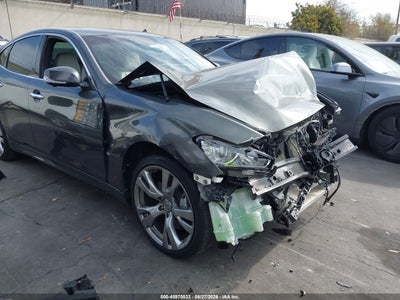 JN1BY1AP0FM****** · 2015 INFINITI Q70 3.7
